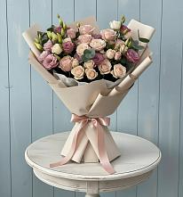 Букет цветов из:  Розы и Лизиантусы #REPLACE_PRED# Углянце