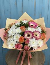 Букет цветов из:  Розы, Герберы и Хризантемы в Углянце