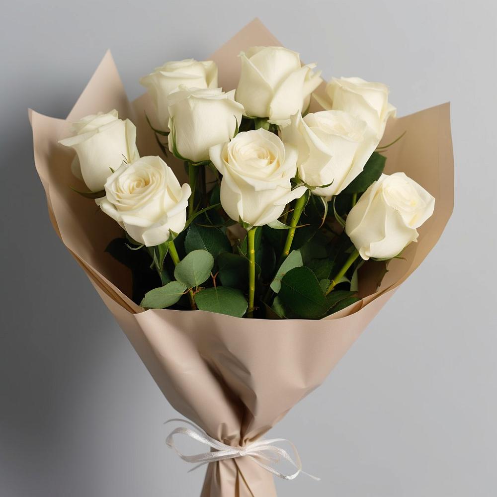 Букет 9 Белых роз Эдлесс Лав в Углянце