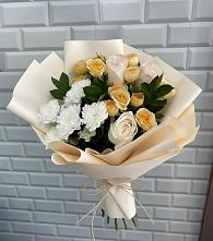 Букет цветов из:  Розы и Хризантемы в Углянце