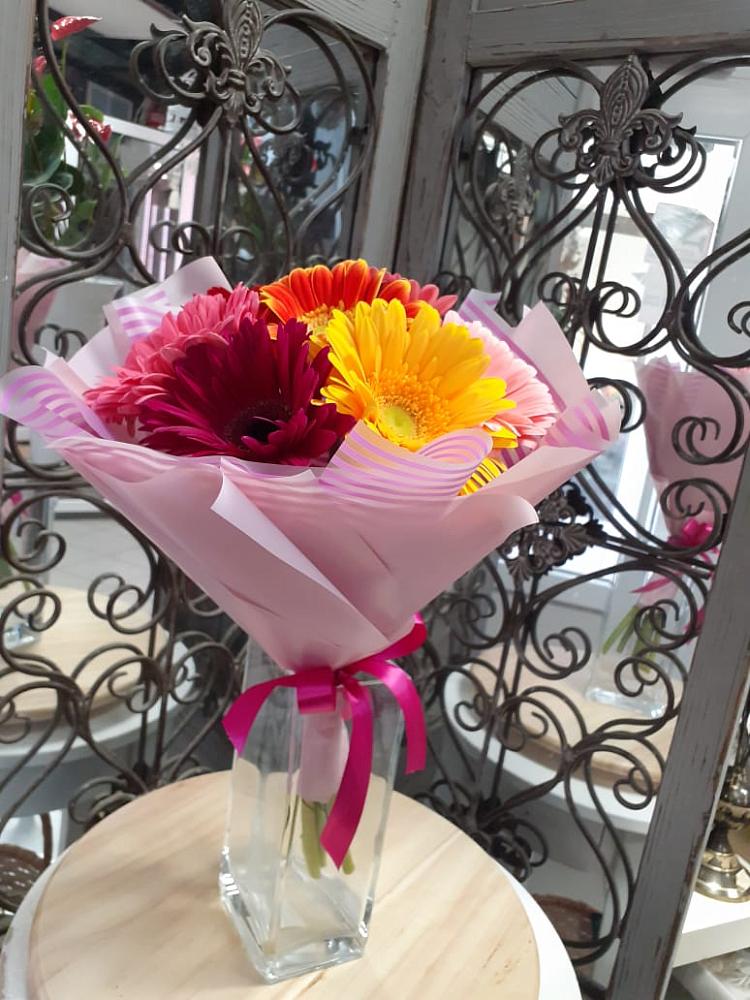 Букет цветов из: Герберы в Углянце