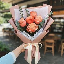 Букет цветов из:  Розы в Углянце