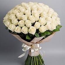 Букет 101 беля роза Белоснежка в Углянце