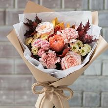 Букет цветов из:  Гвоздики, Хризантемы и Розы в Углянце