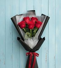Букет цветов из:  Розы в Углянце