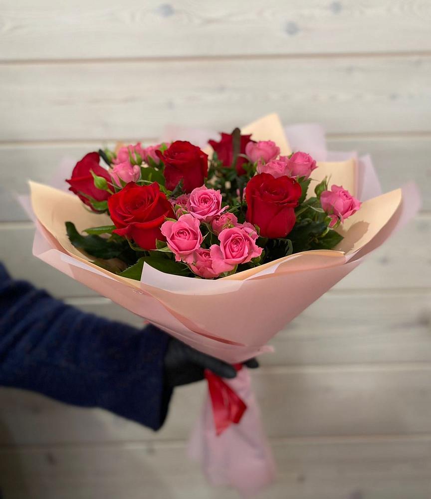 Букет цветов из: Розы в Углянце