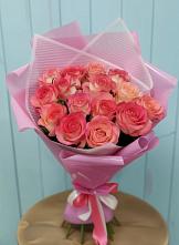 Букет 15 Розовых роз Равель в Углянце